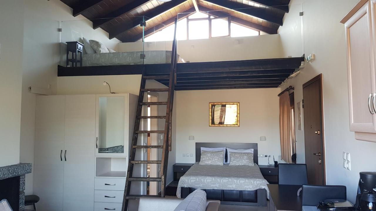 Lithos Villas Amfikleia Extérieur photo