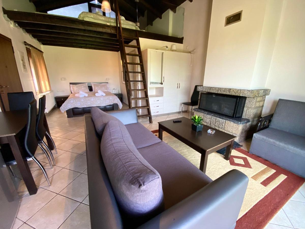 Lithos Villas Amfikleia Extérieur photo