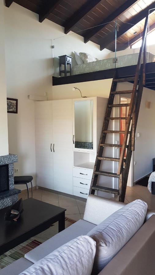 Lithos Villas Amfikleia Extérieur photo